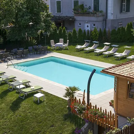 Hotel Al Cervo - Zum Hirschen Algund